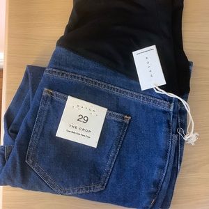 Maternity cropped flare jeans. New with tags. Size 29.